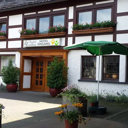 Hotel Zwilling 2*